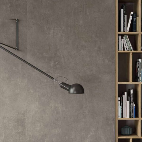Mur de salon avec carrelage imitation béton grand format Urban Great