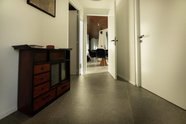 Rénovation d’une villa d’architecte à Montreux – Cuisine d'exception, Espace de vie, Piscines et terrasses et Salle de bain à Montreux, vue 11