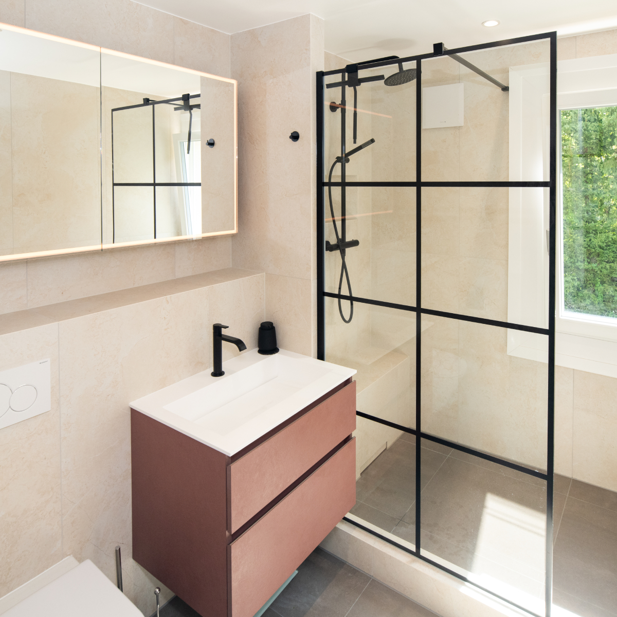Rénovation complète : 2 salles de bains et cuisine à Lausanne